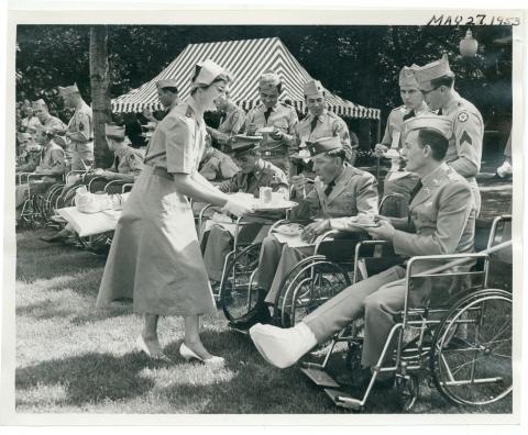 Garden Party given by Dwight and Mamie Eisenhower on the White House lawns. The party was held in honor of disabled veterans from Washington, DC-area hospitals. May 27, 1953 [72-310-16] 