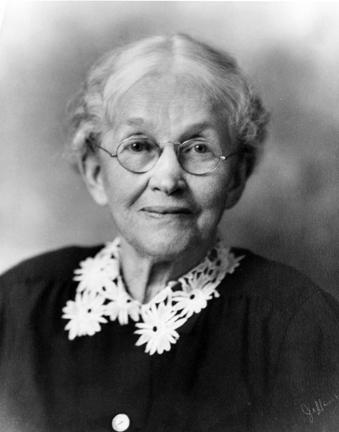 1945 - Ida Stover Eisenhower - This photo was taken for the "Kansas Mother of the Year" award