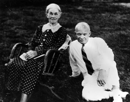 1938 - Dwight D. Eisenhower with his mother, Ida Eisenhower