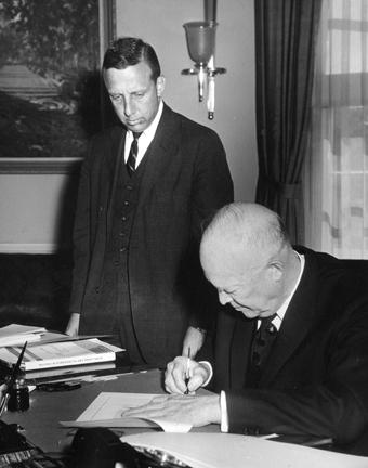 March 18, 1959 - Dwight D. Eisenhower signing the Hawaii Statehood Bill [72-3025-1]