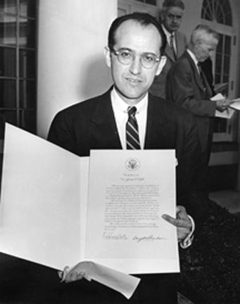 April 22, 1955 - Dr. Jonas Salk, discoverer of the polio vaccine [72-1322-4]